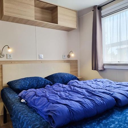 Prachtig Chalet Ok50 D12 Op Familiecamping Осткапеле Екстериор снимка