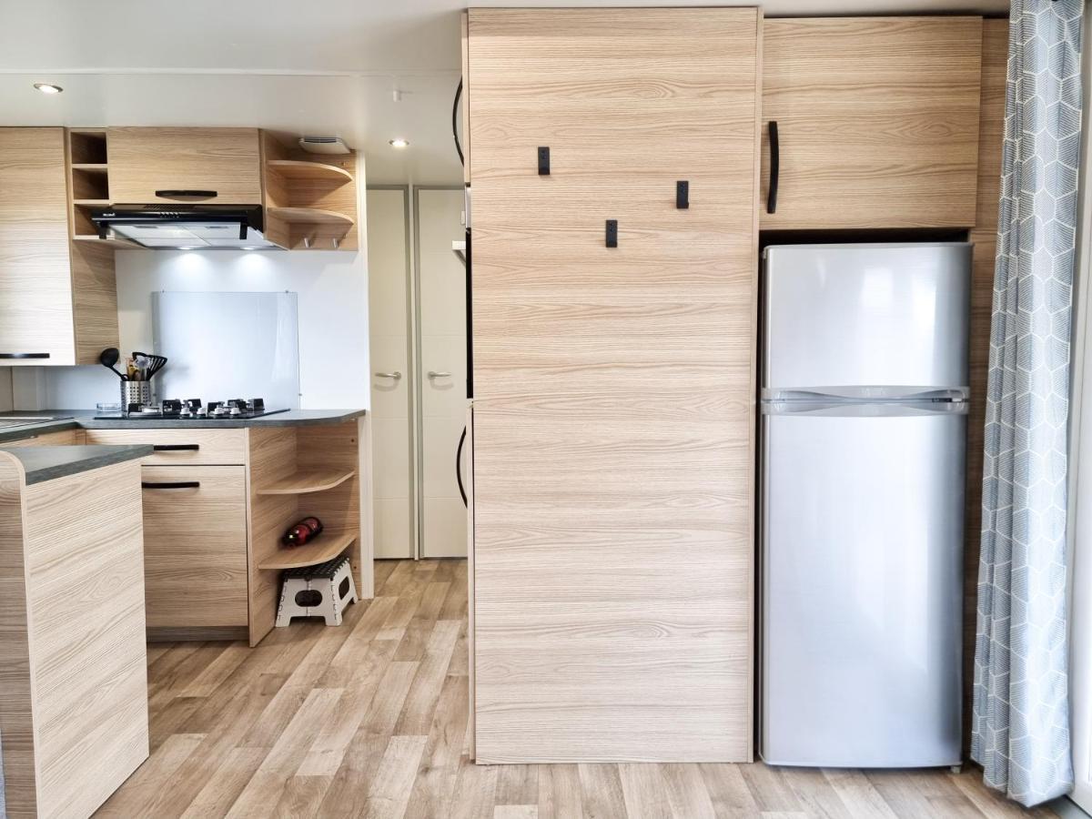 Prachtig Chalet Ok50 D12 Op Familiecamping Осткапеле Екстериор снимка