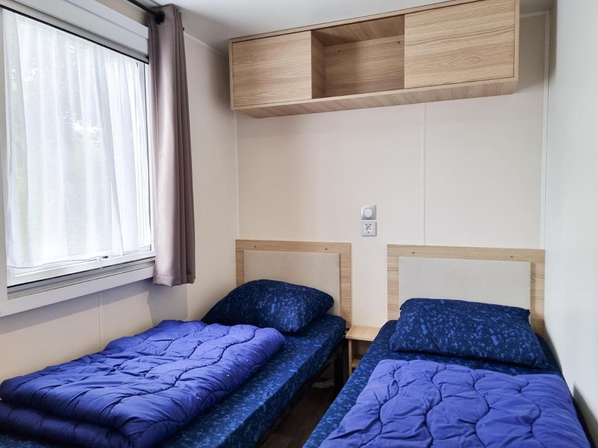 Prachtig Chalet Ok50 D12 Op Familiecamping Осткапеле Екстериор снимка