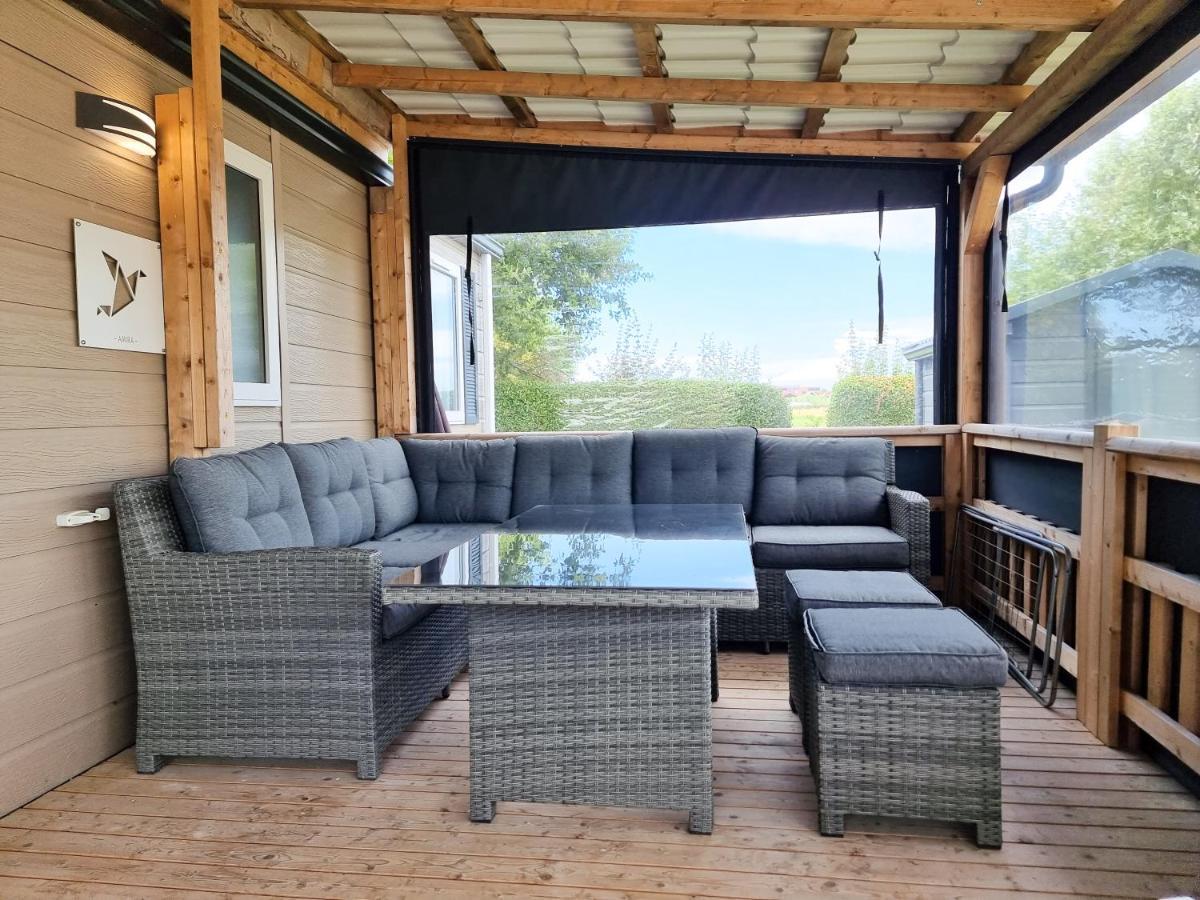 Prachtig Chalet Ok50 D12 Op Familiecamping Осткапеле Екстериор снимка
